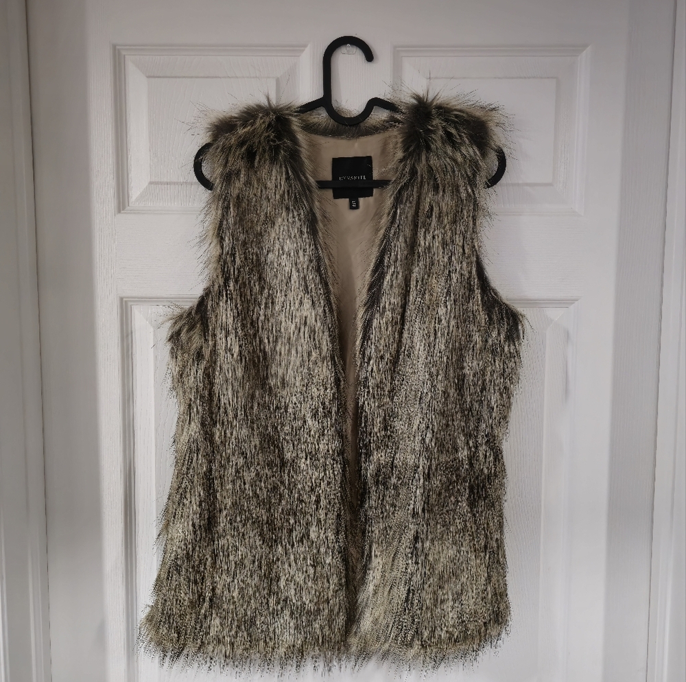 Dynamite Faux Fur Vest